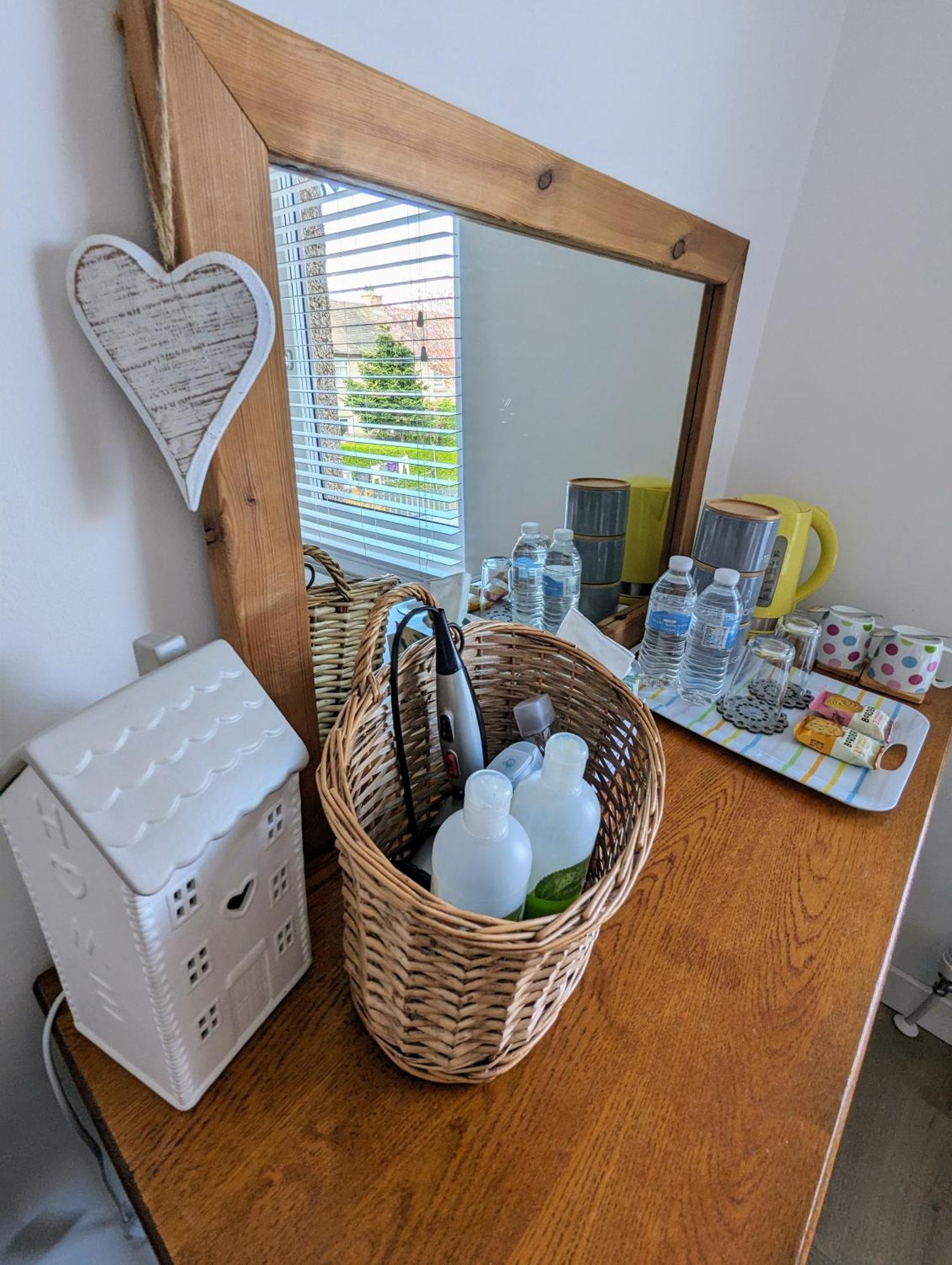 Cosy Guest Room In A Family Home With Free Parking Единбург Екстериор снимка